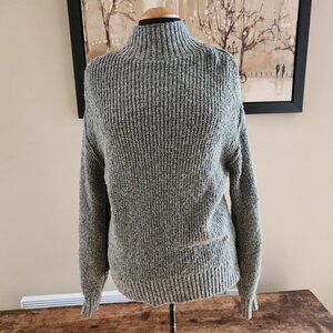 Aerie light sage turtleneck knit sweater / xs